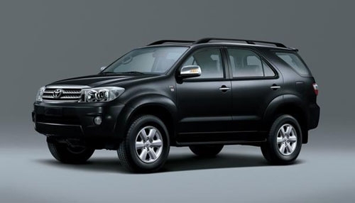 Thuê xe 7 chỗ Đà Nẵng Fortuner